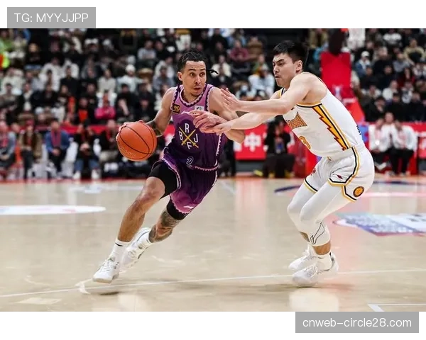 评论：部分球队“第四节乏力”现象，与核心球员跑动分配关联密切